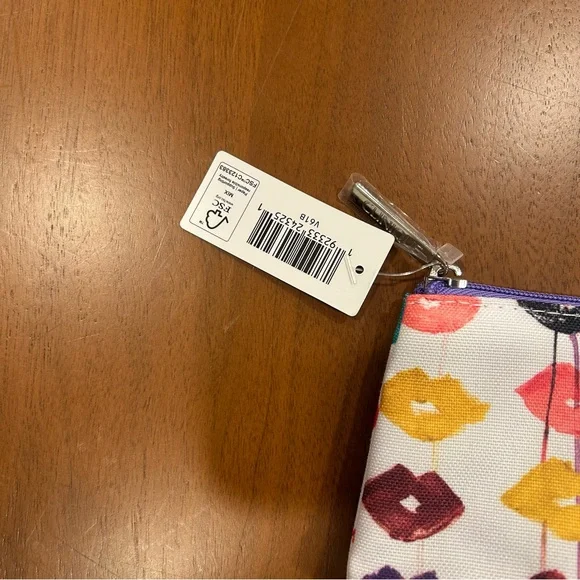 Clinique x Drawbertson Small Makeup Bag - Picture 2 of 7